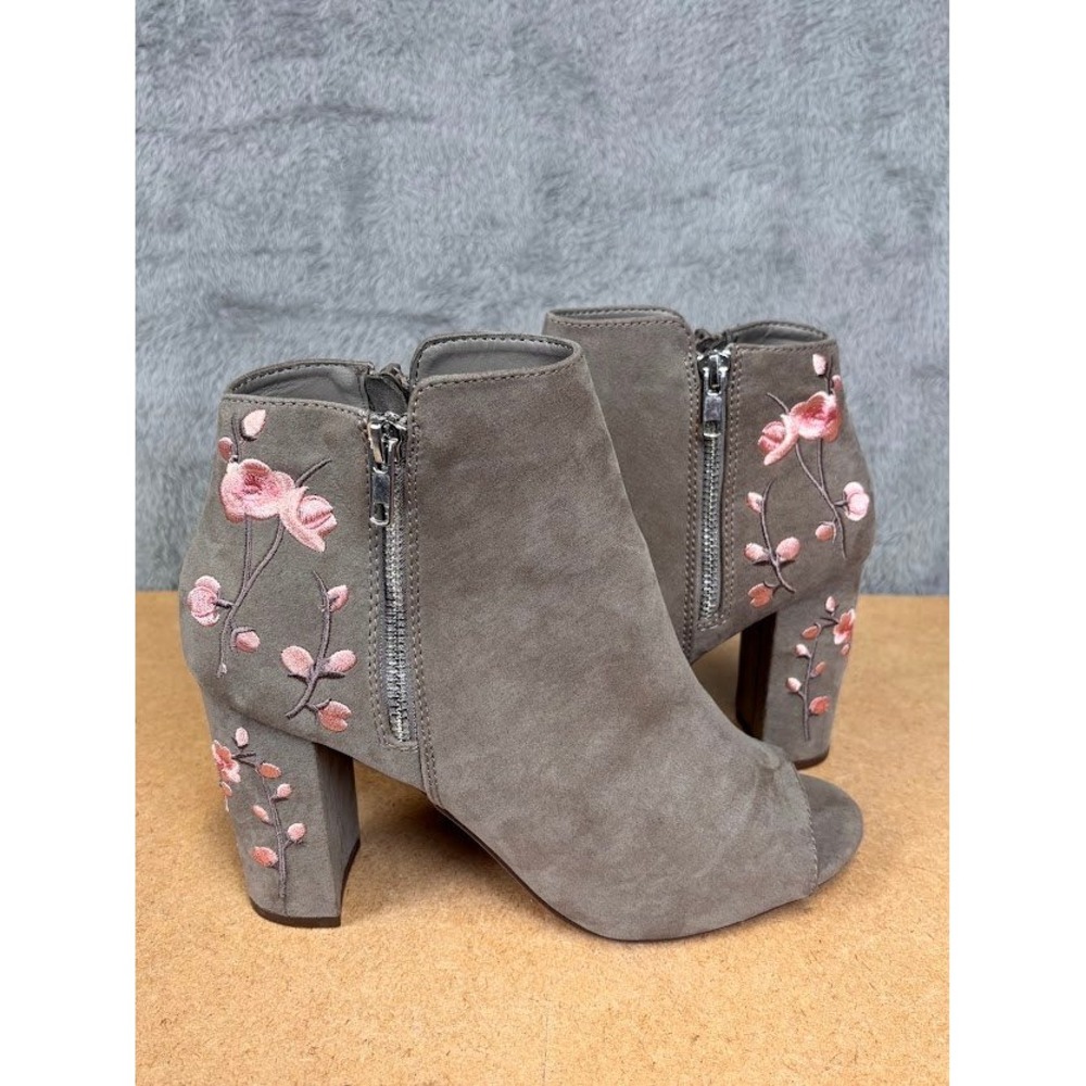 Candie's Taupe Faux Suede Floral Embroidered Peep Toe Block Heel Booties 10